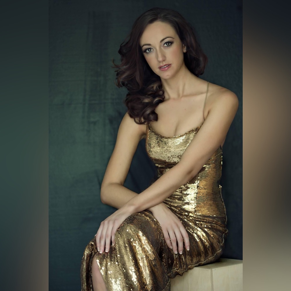 Stinging  gold sequin long gown..